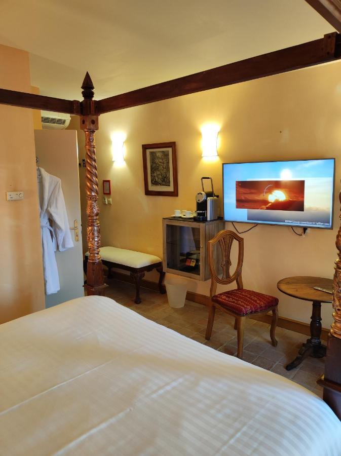 Hostellerie Les Hauts De Sainte Maure Exterior photo